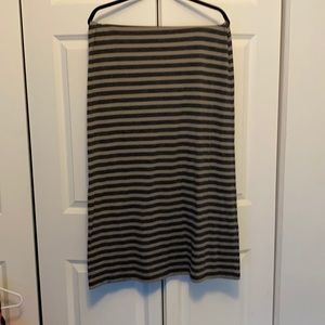 Ann Taylor Loft maxi skirt size small